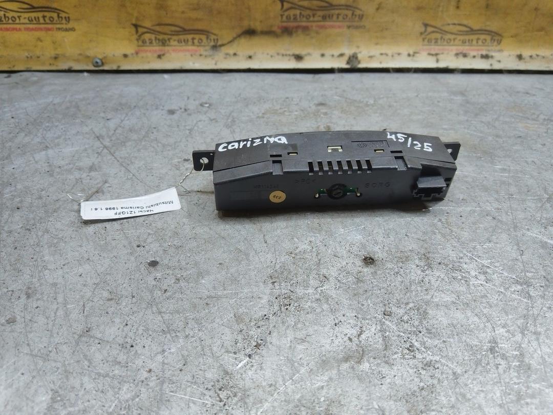 Часы 1Z1GFF Mitsubishi Carisma купить в магазине запчастей бу