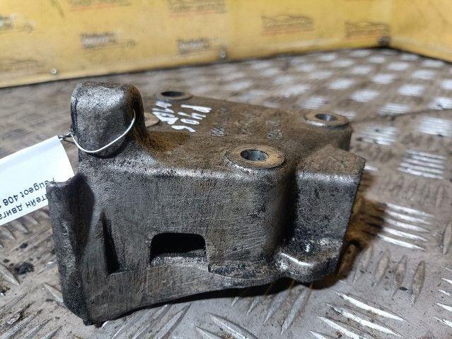 Кронштейн двигателя ZQUN7C Peugeot 406 - Фото 3