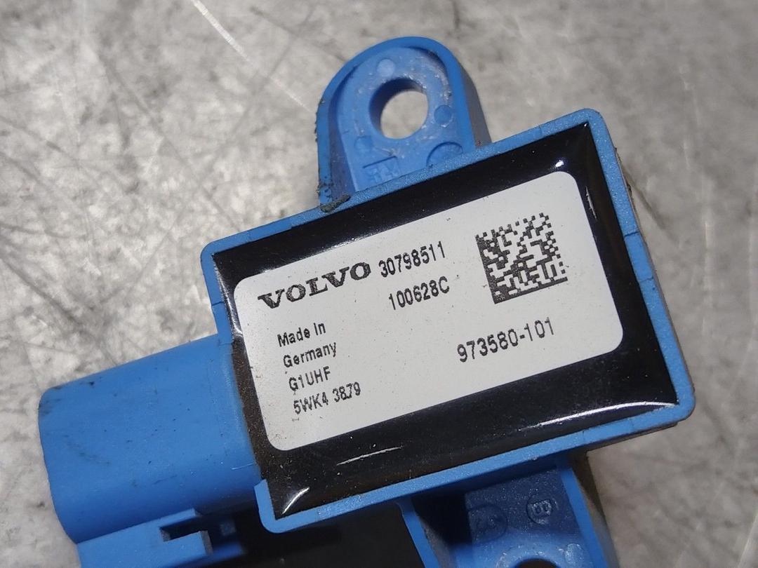 Датчик удара 669GAB Volvo XC70 undefined