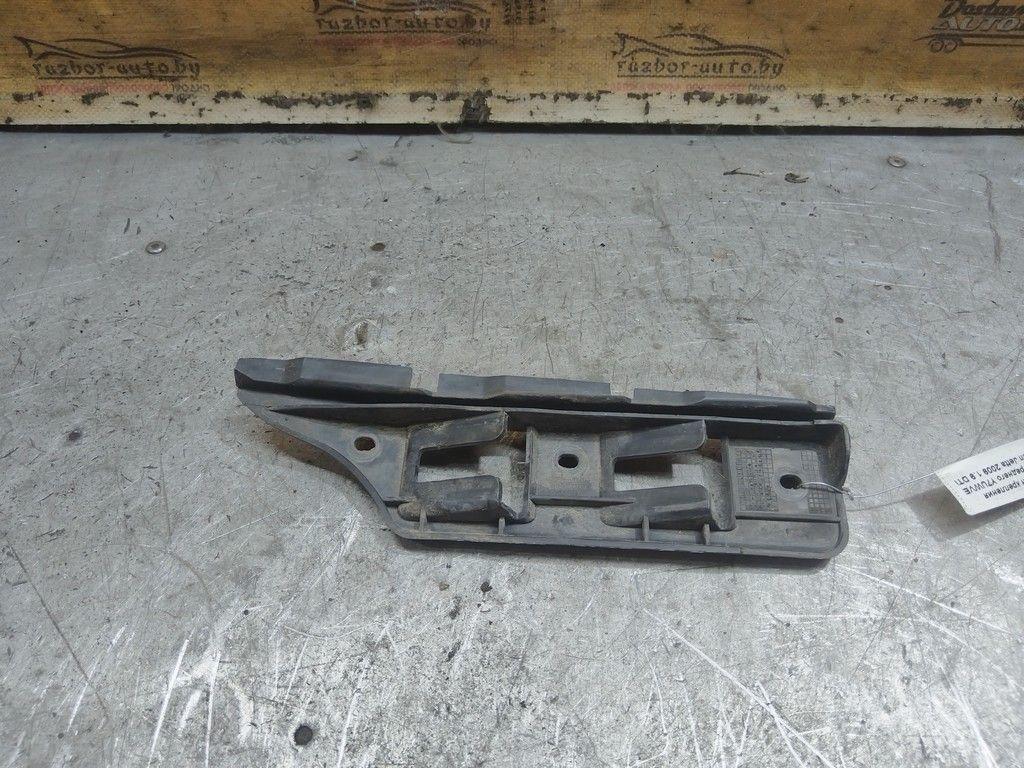 Кронштейн крепления бампера переднего Y7UWVE Volkswagen Jetta - Фото 2