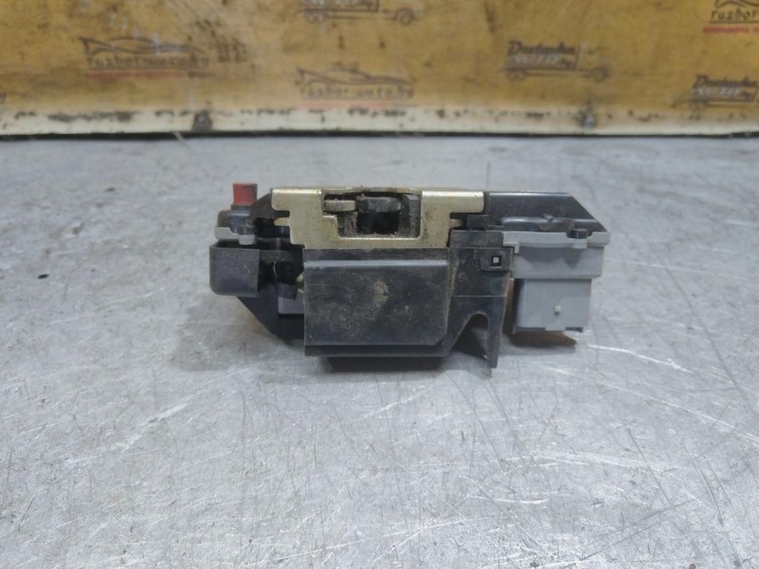 Замок двери задней левой T6QBKE Citroen Xsara Picasso - Фото 2