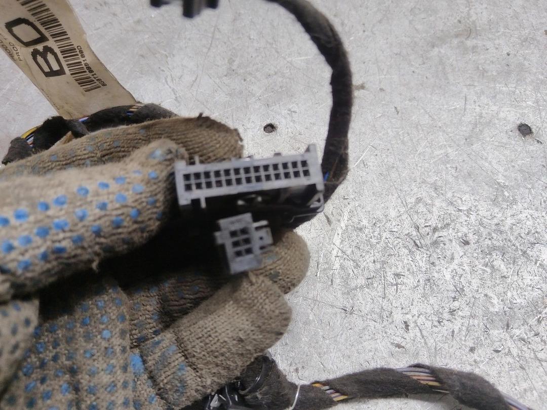 Проводка R6U1RQ Ford Mondeo купить на авторазборке