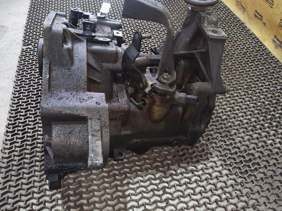 КПП механическая (МКПП) 5-ступенчатая 7C372O Volkswagen Golf - Фото 5