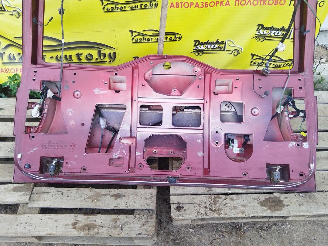 Крышка багажника (дверь 3-5) AT4E1J Fiat Ulysse undefined