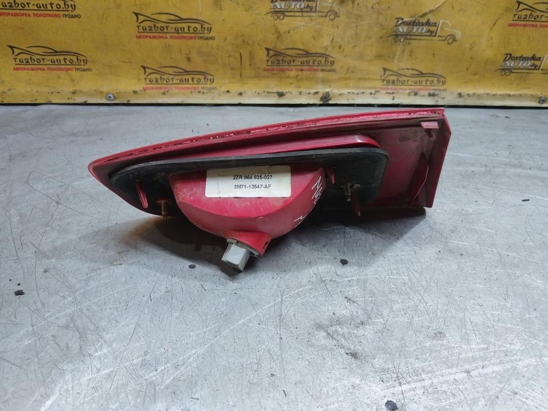 Фонарь крышки багажника правый YP596W Mazda 2 купить в магазине запчастей бу