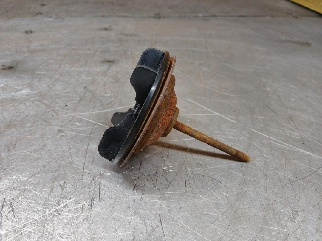 Крепление запаски E13UVP Ford Fusion - Фото 3