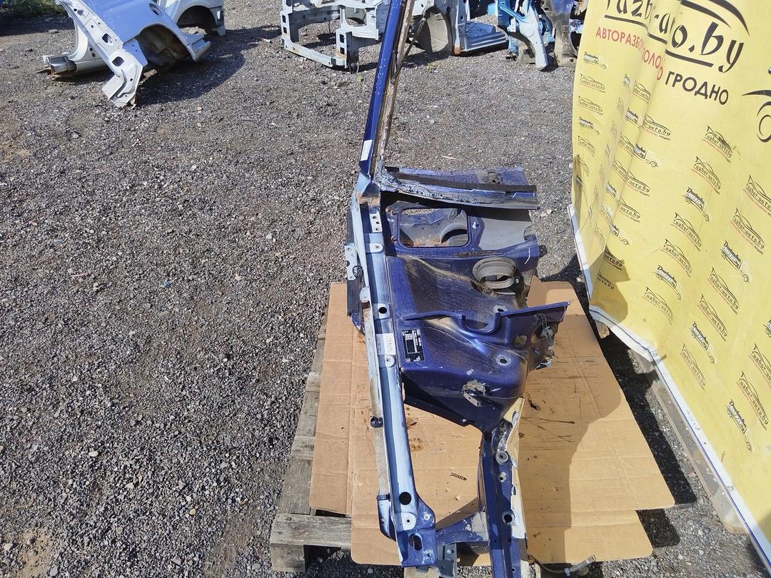 Стойка кузовная передняя правая EAL664 Audi A4 купить