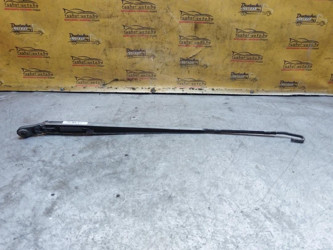 Щеткодержатель (поводок стеклоочистителя, дворник) HIE01U Renault Laguna купить