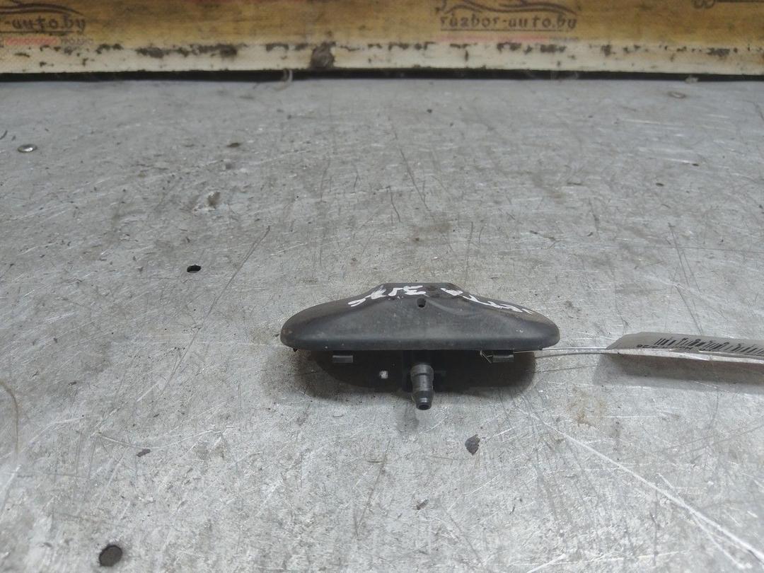 Форсунка омывателя 67W5NI Volkswagen Jetta - Фото 1