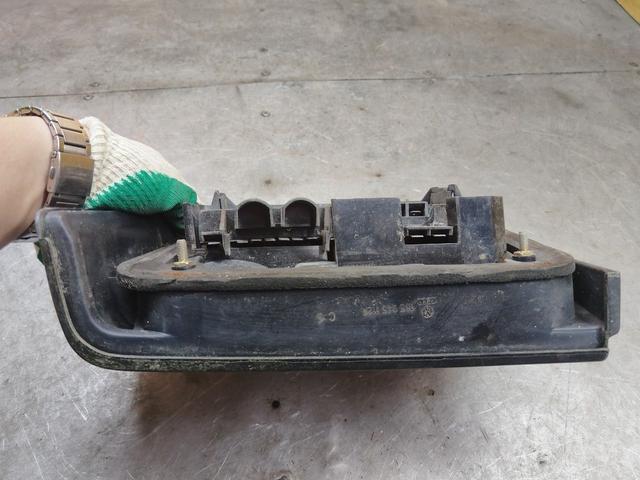 Фонарь задний правый ZO2AZ2 Volkswagen Jetta купить на авторазборке