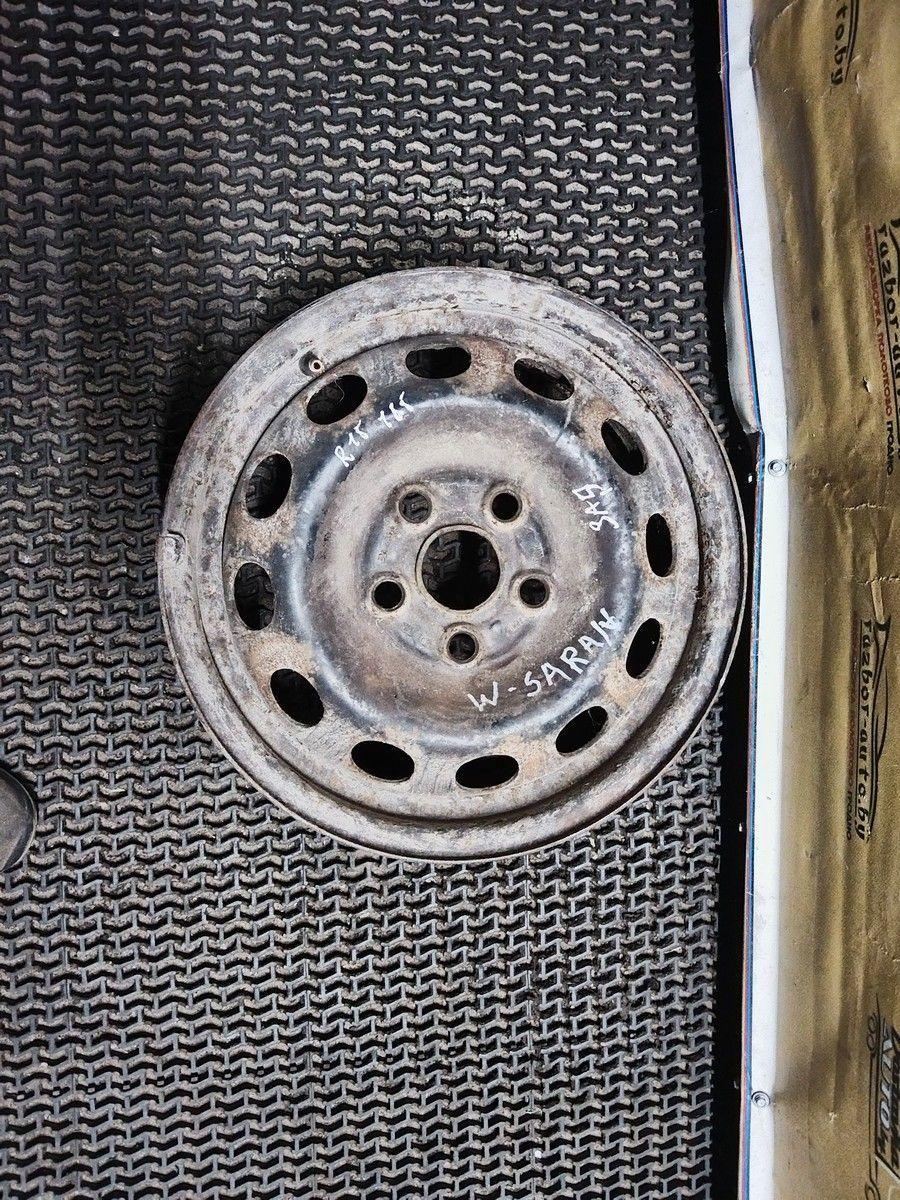 Диск штампованный R15    WKE9CA Volkswagen Sharan