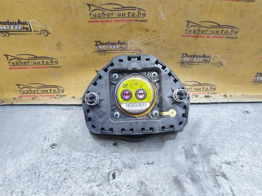 Подушка безопасности водителя 54NG9L Opel Zafira купить на авторазборке
