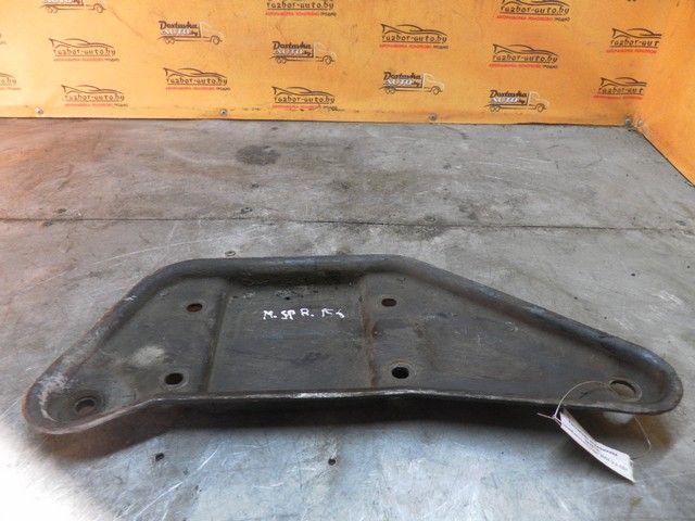 Кронштейн подрамника 2Z7ZTN Mercedes Sprinter