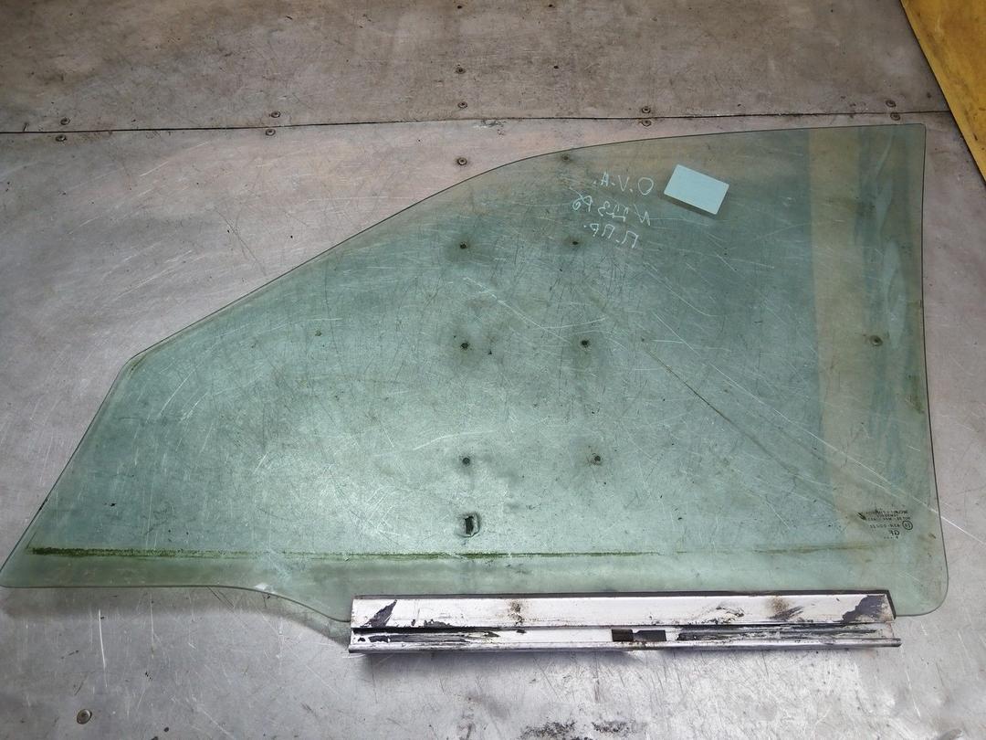 Стекло двери передней правой US6UT6 Opel Vectra купить с доставкой