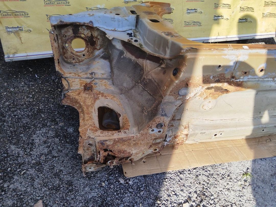 Стакан лонжерона левый GVGYGA Honda HR-V купить в магазине запчастей бу