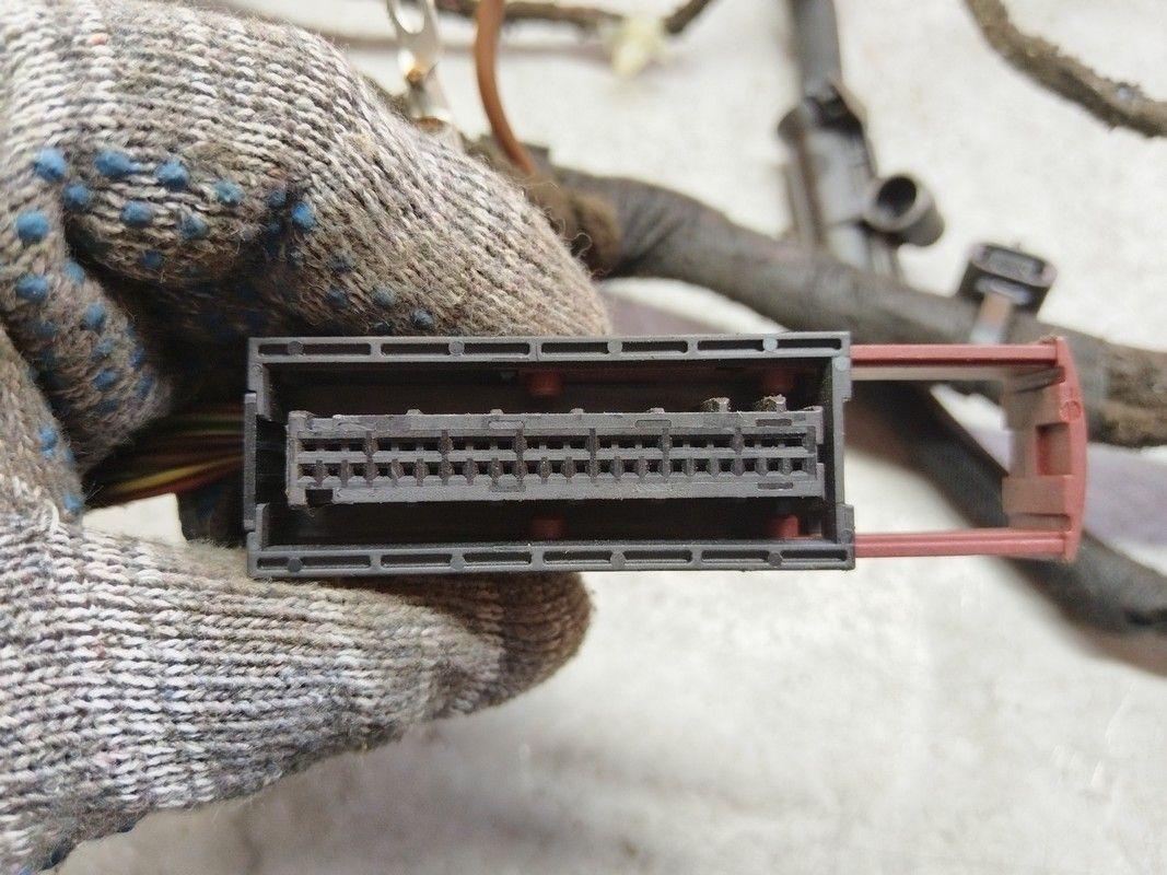 Проводка салона V642X0 Opel Astra - Фото 4