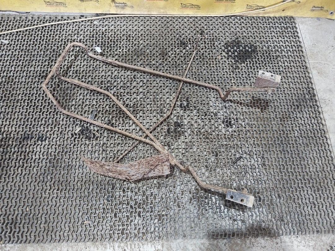 Крепление запаски TZ0SA3 Hyundai Trajet - Фото 1