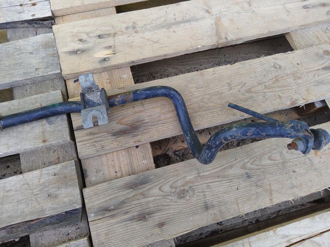 Стабилизатор подвески (поперечной устойчивости) передний NRRH4Y Renault Scenic - Фото 3