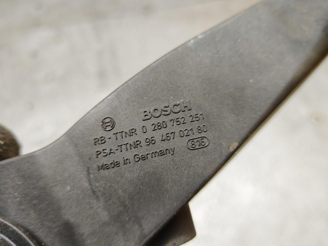 Педаль газа USJ3F4 Peugeot 307 купить с доставкой