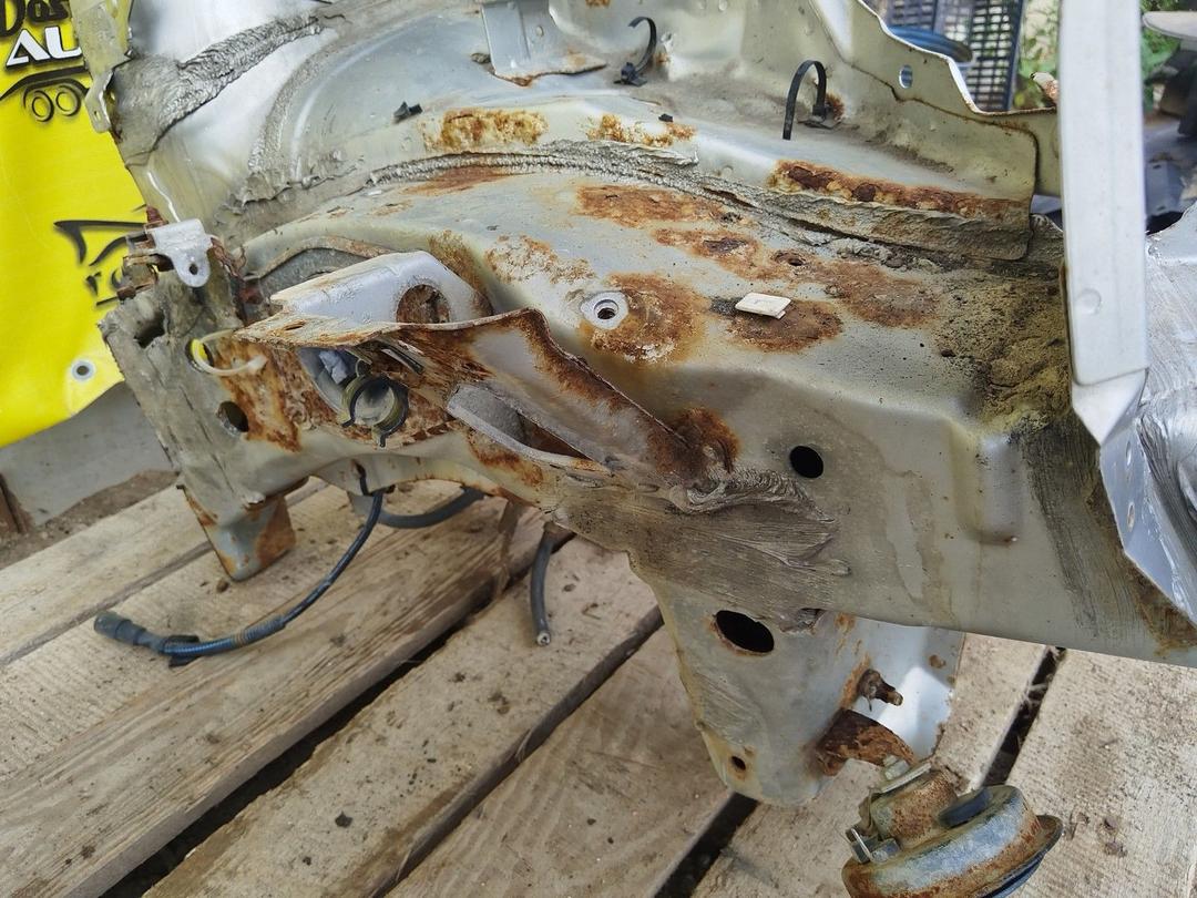 Передняя панель крепления облицовки (телевизор) G54YTF Opel Zafira undefined