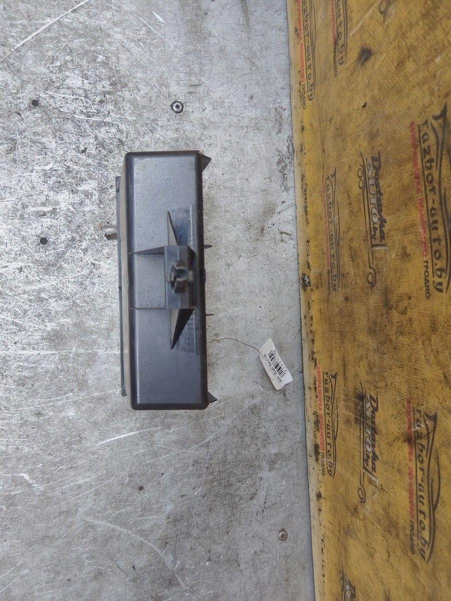 Вещевой ящик центральной консоли O9M271 Volkswagen Polo купить в магазине запчастей бу