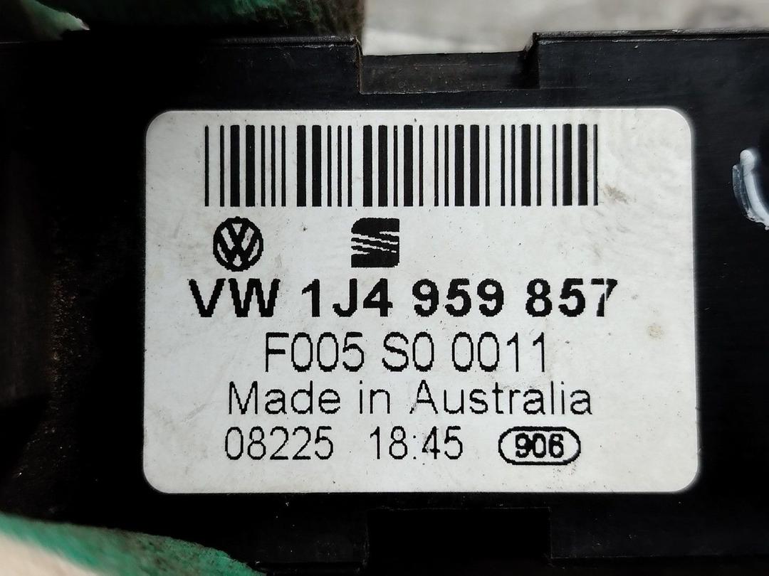 Блок управления стеклоподъемниками 61O03A Volkswagen Passat - Фото 4