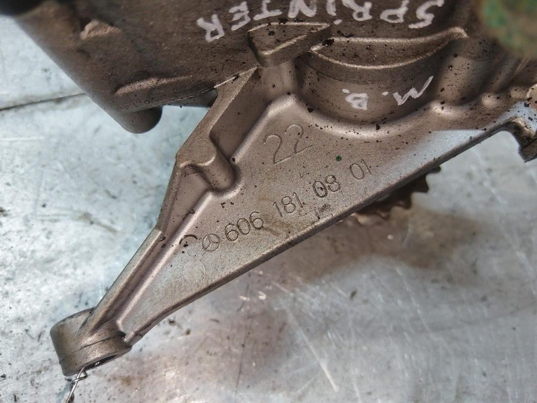 Насос масляный I5KRS6 Mercedes Sprinter - Фото 6