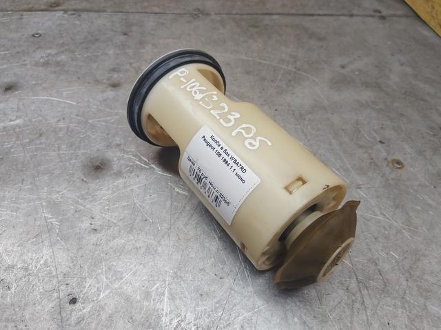Колба в бак WSA7RD Peugeot 106
