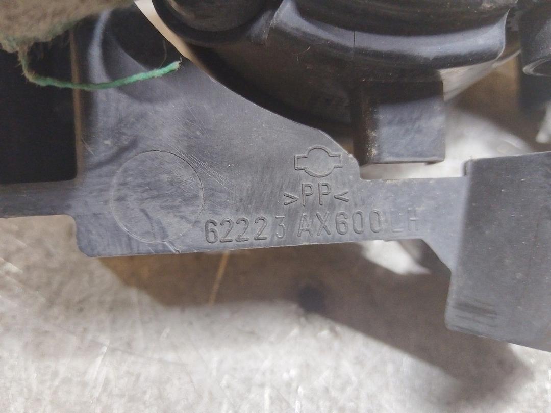 Фара противотуманная левая H1LF30 Nissan Micra купить в магазине запчастей бу