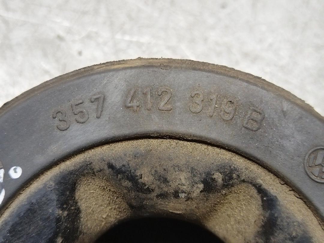 Опора амортизатора верхняя (чашка) 95JRVG Volkswagen Passat - Фото 2