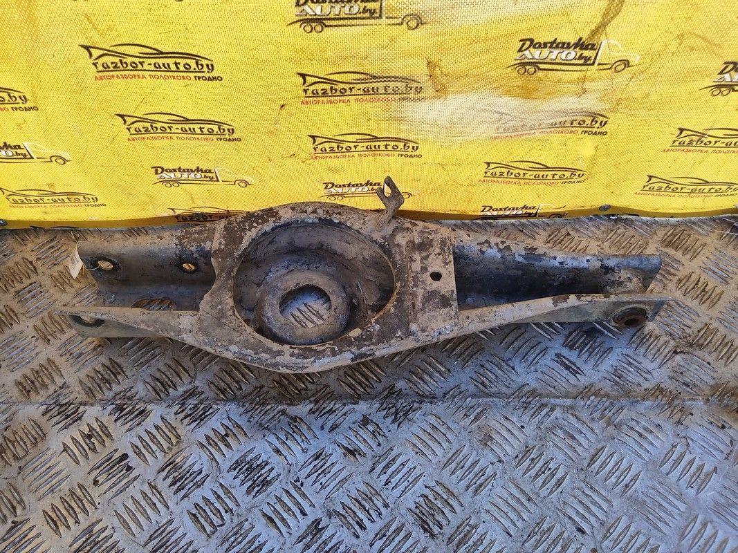 Рычаг задний правый 4O9W7E Peugeot 406 купить с доставкой