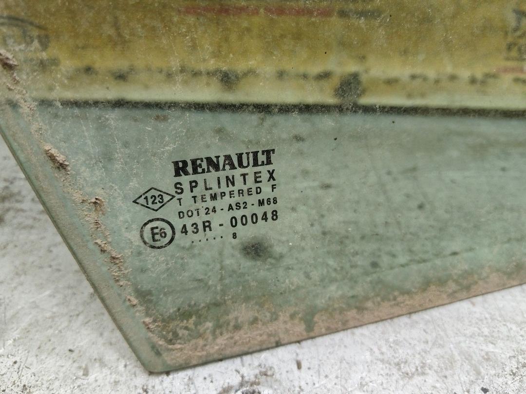 Стекло двери передней правой UVME16 Renault Scenic купить в магазине запчастей бу