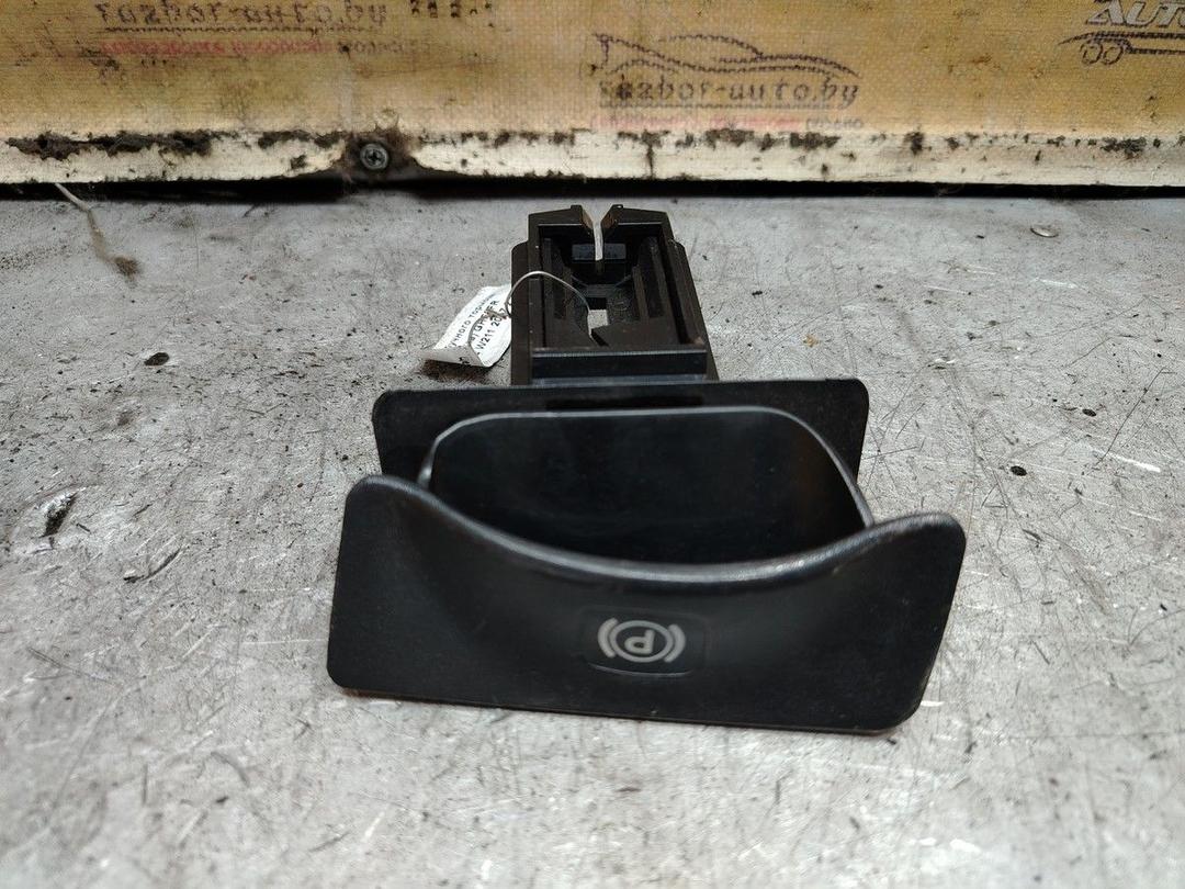 Кнопка ручного тормоза (ручника) GHF0FR Mercedes E W211 - Фото 1