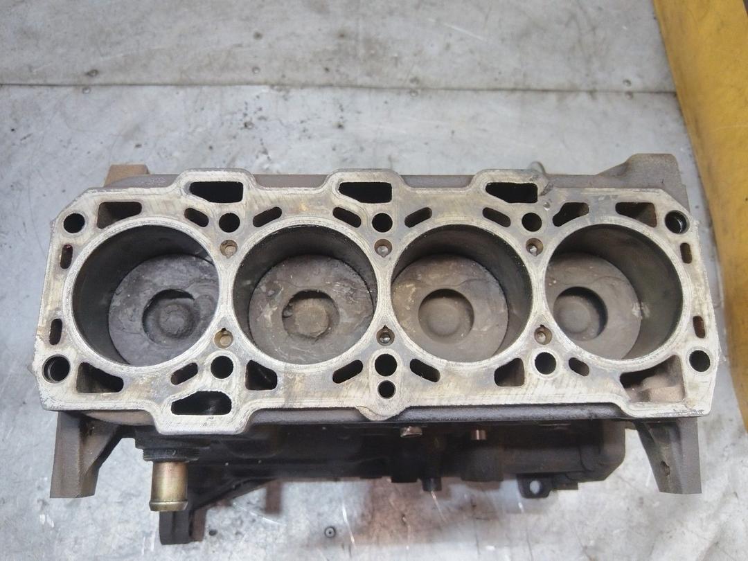 Блок цилиндров UXD3R1 Alfa Romeo 147 купить с доставкой