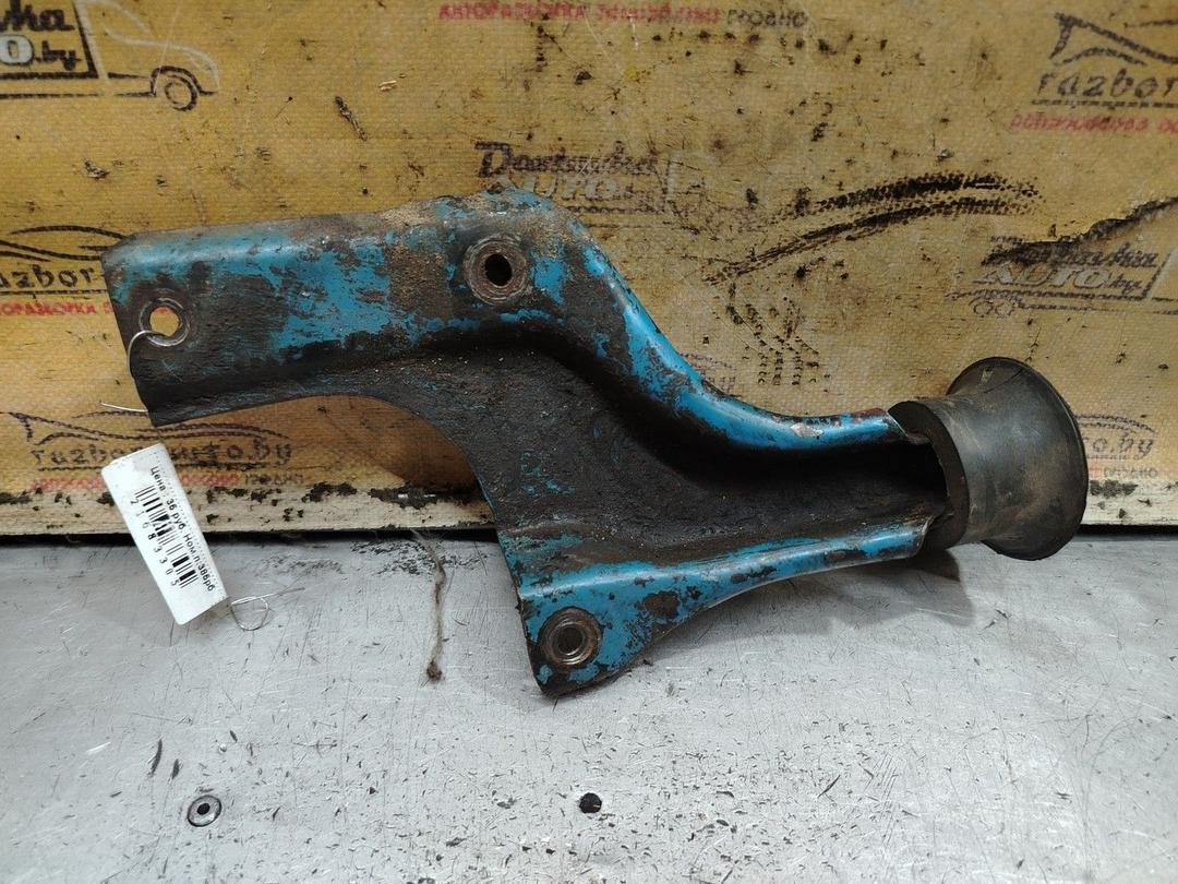 Кронштейн двигателя WB72ZN Audi 80 - Фото 1