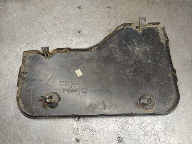 Обшивка багажника ZFL6GD Peugeot Partner купить