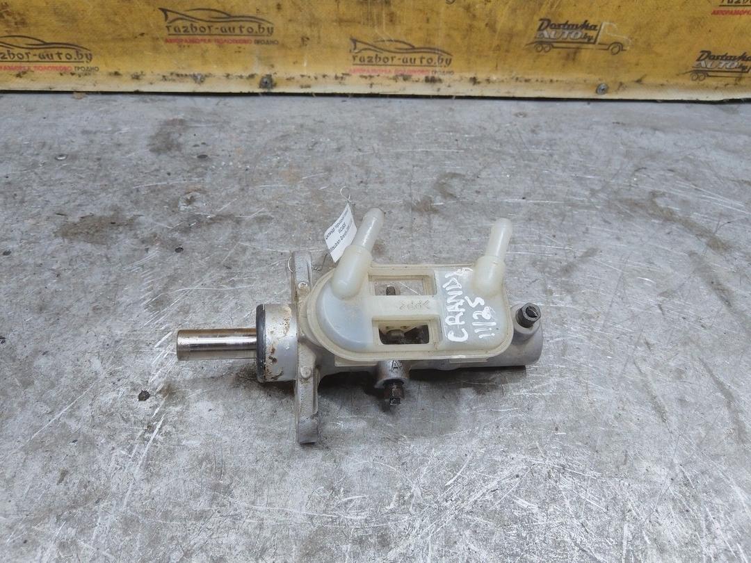 Цилиндр тормозной главный WC45O5 Mitsubishi Grandis купить