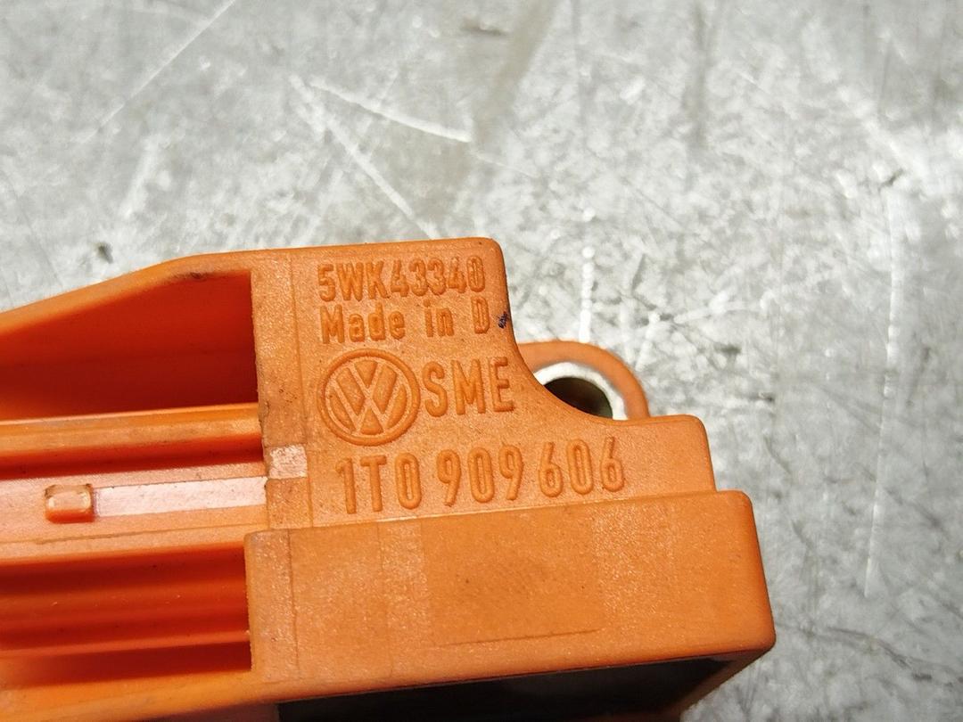 Датчик удара 782UMZ Volkswagen Touran - Фото 10