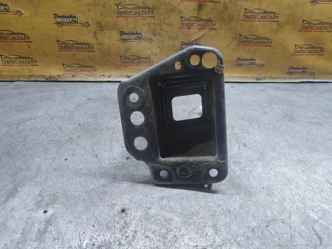 Кронштейн усилителя бампера переднего (Домик) XPK4H0 Opel Vectra купить