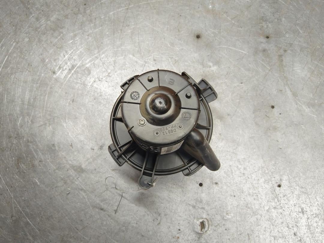 Моторчик печки RF3GFD Citroen C4 купить