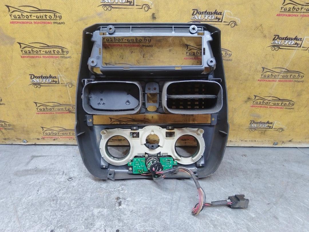 Рамка под магнитолу X17N4M Fiat Bravo купить с доставкой