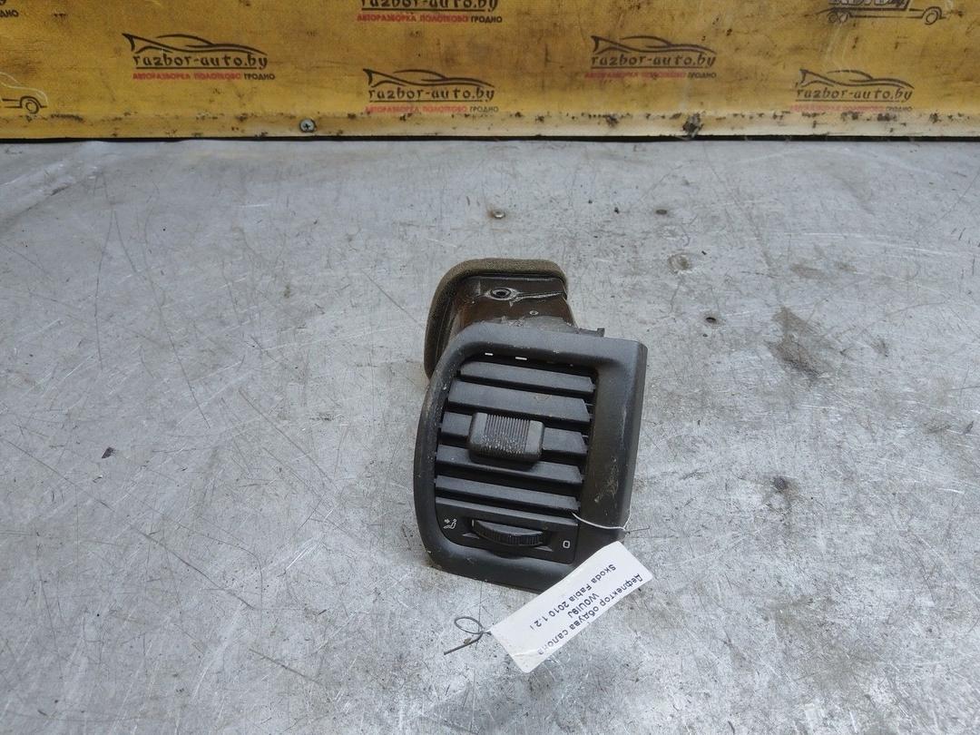 Дефлектор обдува салона W0UI9J Skoda Fabia