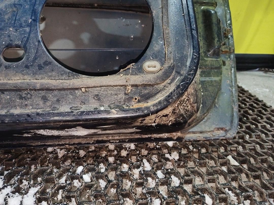 Дверь передняя левая DK1KS8 Citroen Xantia undefined