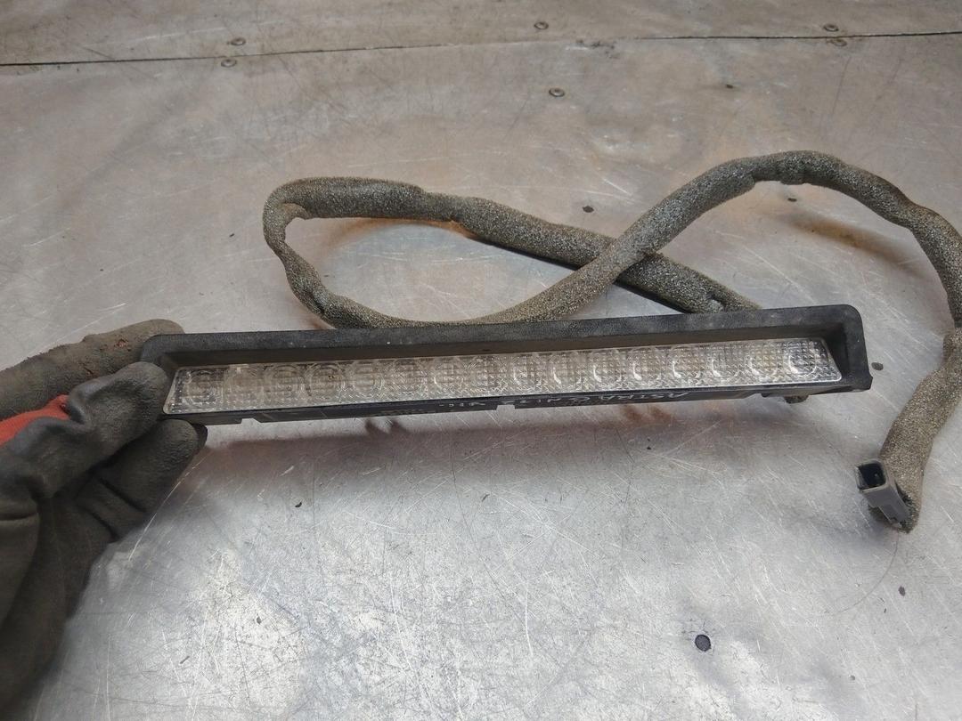 Стоп-сигнал M6YCR4 Opel Astra - Фото 1