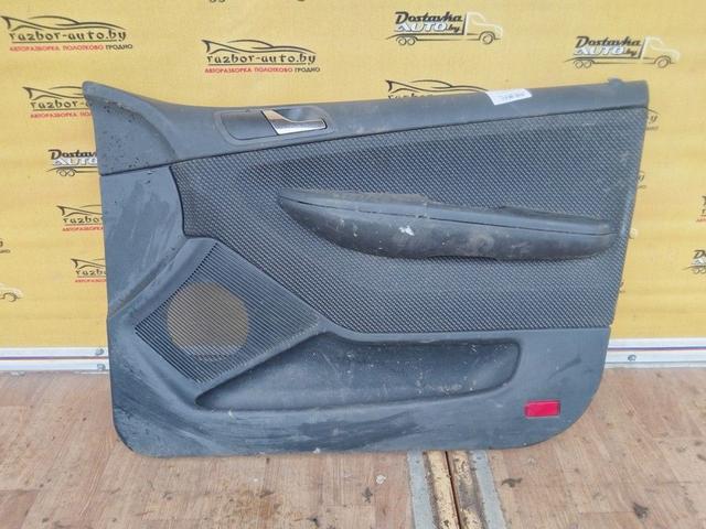 Обшивка двери передней правой (дверная карта) JLGV2B Skoda Fabia