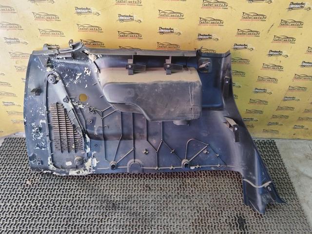 Обшивка багажника 670ZY3 Opel Zafira купить