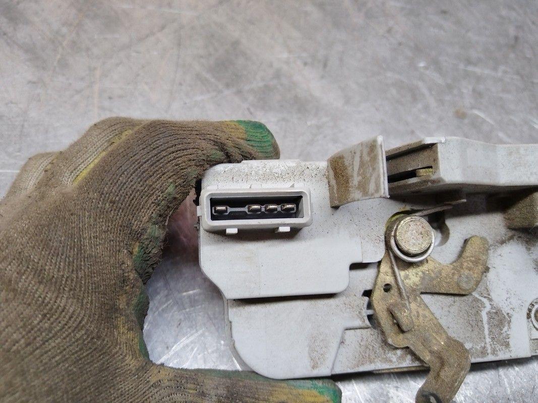 Замок двери задней правой WA0ZR0 Peugeot 307 купить в магазине запчастей бу