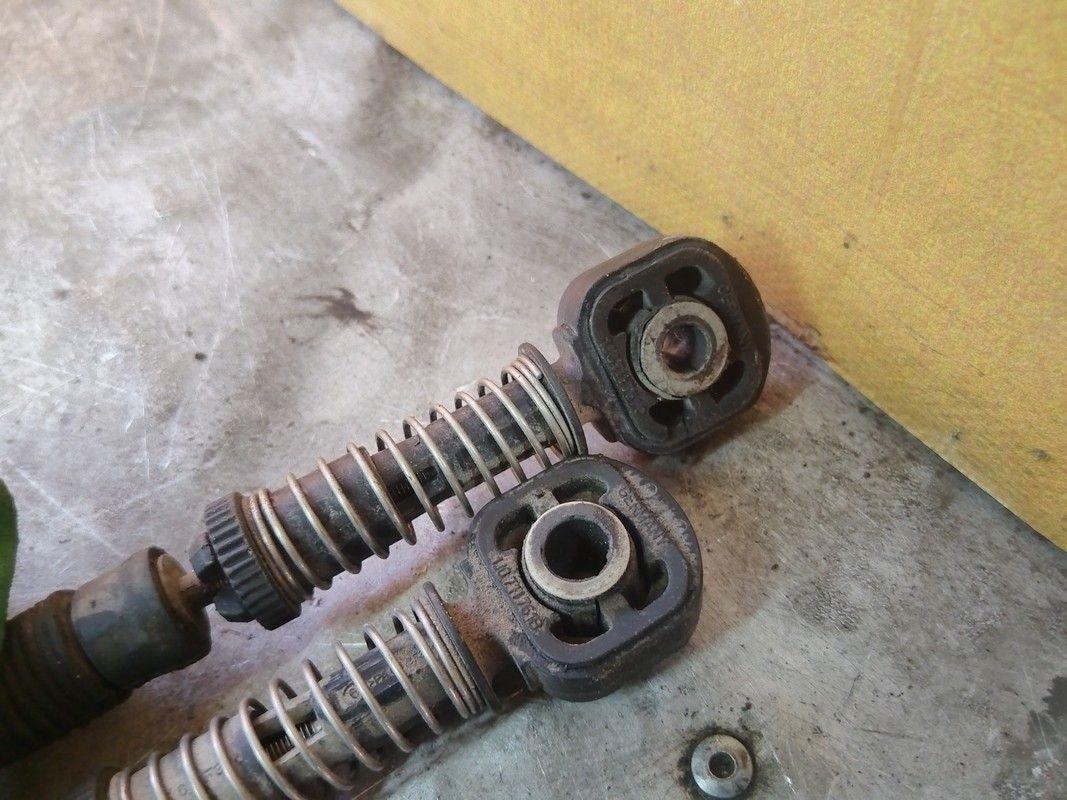 Кулиса 25Y3F5 Seat Altea undefined