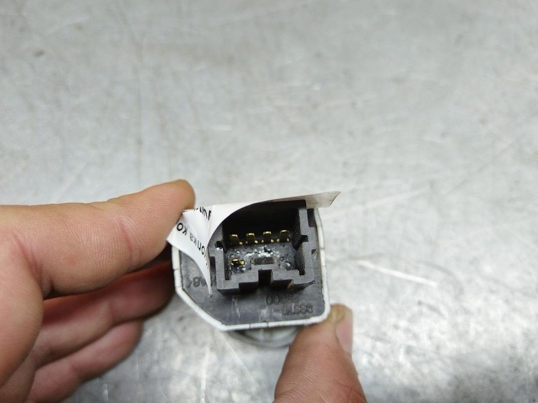 Кнопка корректора фар 47D6V0 Hyundai Lantra - Фото 3