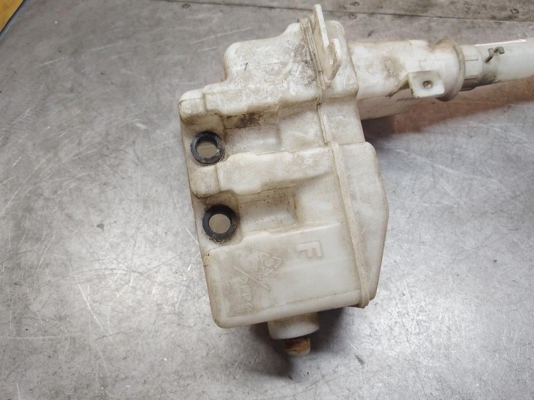 Бачок омывателя KLWVQ4 Mazda Premacy - Фото 3